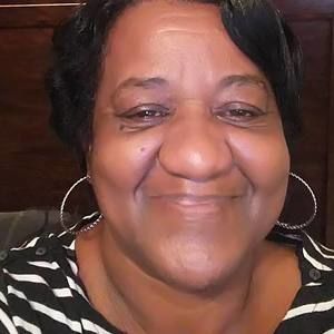 Meet your Posher, Gladys